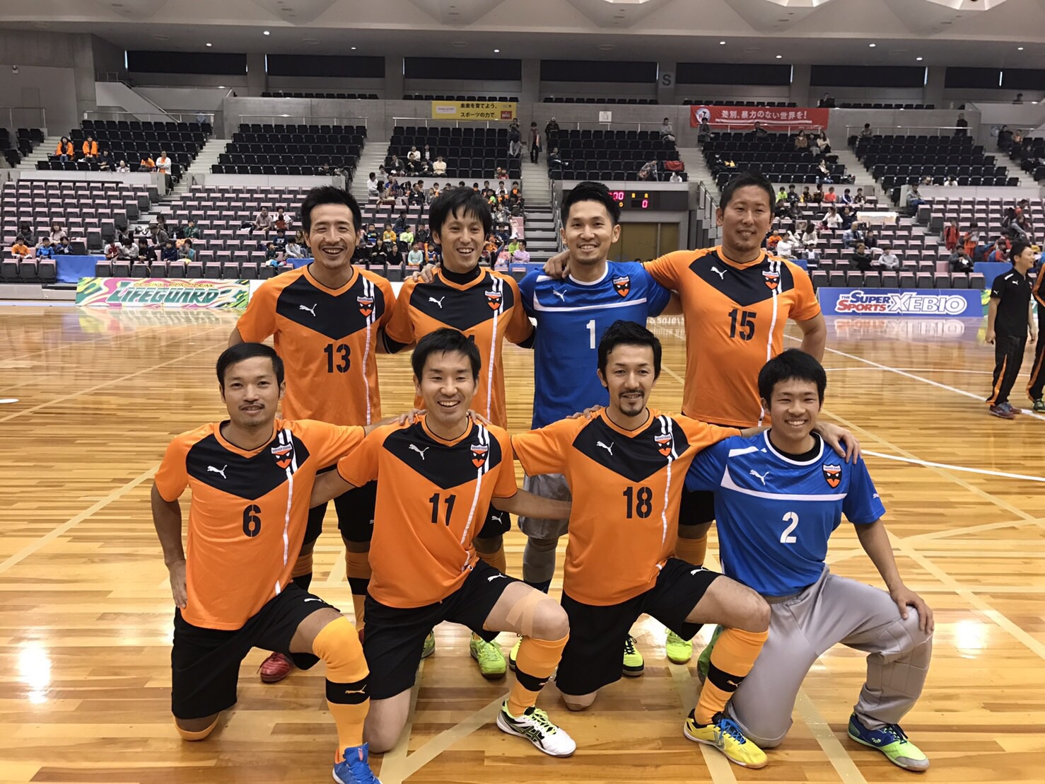 シュライカー大阪ob戦 一般社団法人 Gatt Futsal School ガットフットサルスクール