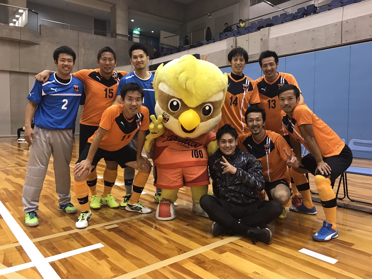 シュライカー大阪ob戦 一般社団法人 Gatt Futsal School ガットフットサルスクール